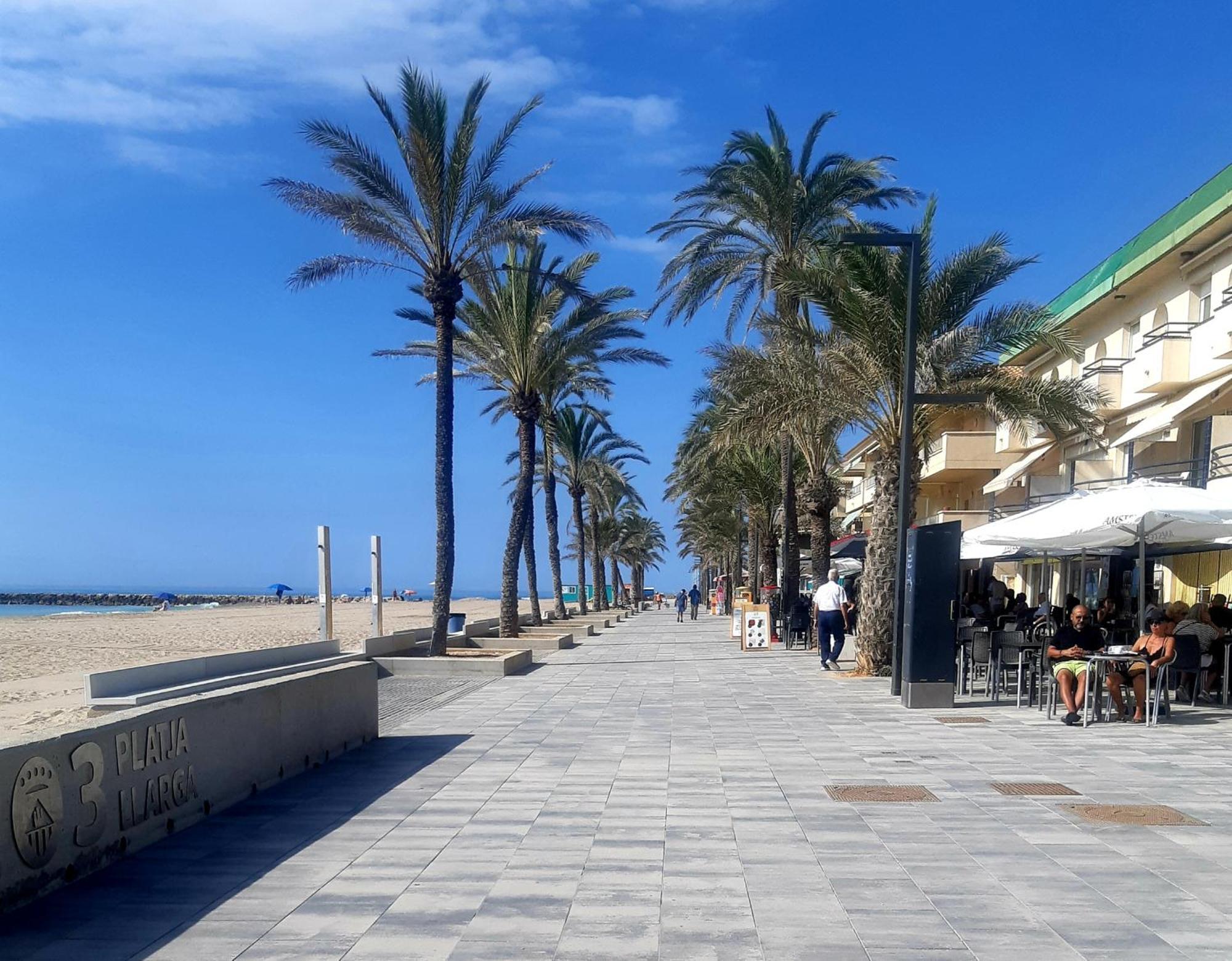 Apartamento En Segunda Linea De Mar, Wifi & A.C Cubelles Dış mekan fotoğraf